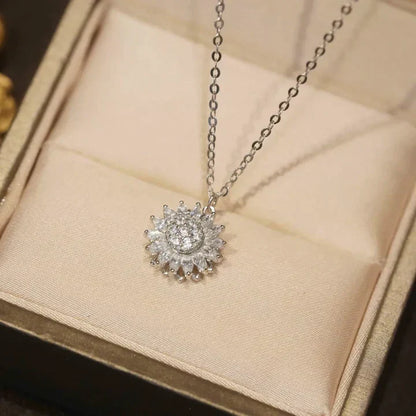 Fortuna Stellaris Necklace | Gold